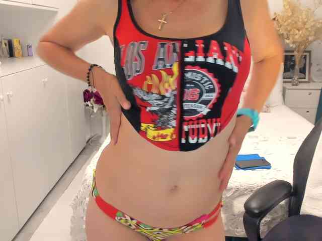 SalomeJade webcam