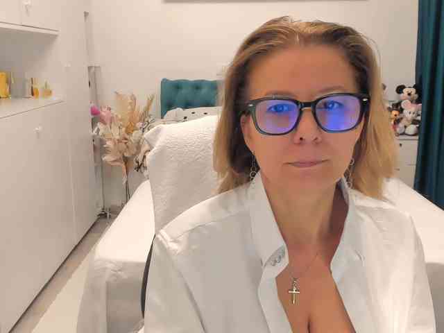 SalomeJade's webcam live show