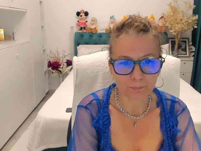 SalomeJade webcam