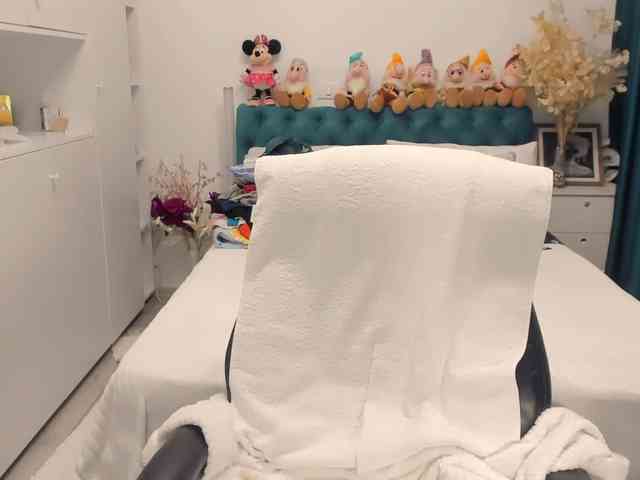SalomeJade webcam