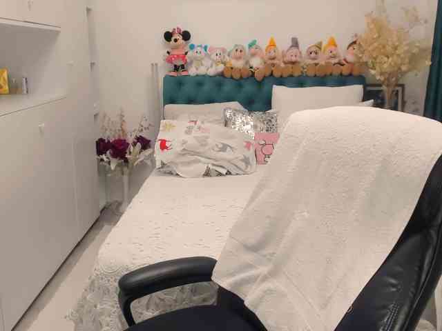 SalomeJade webcam