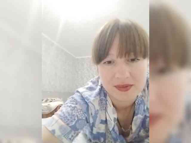 ElenSquaw webcam