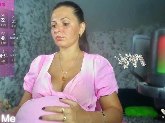 AwesomeGirlll live cam on BongaCams