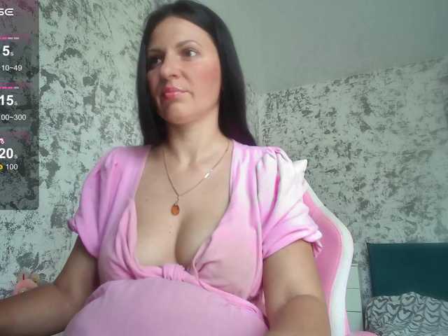 MistressMMM webcam