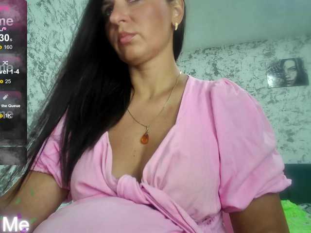 AwesomeGirlll live cam on BongaCams