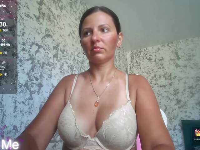 AwesomeGirlll live cam on BongaCams