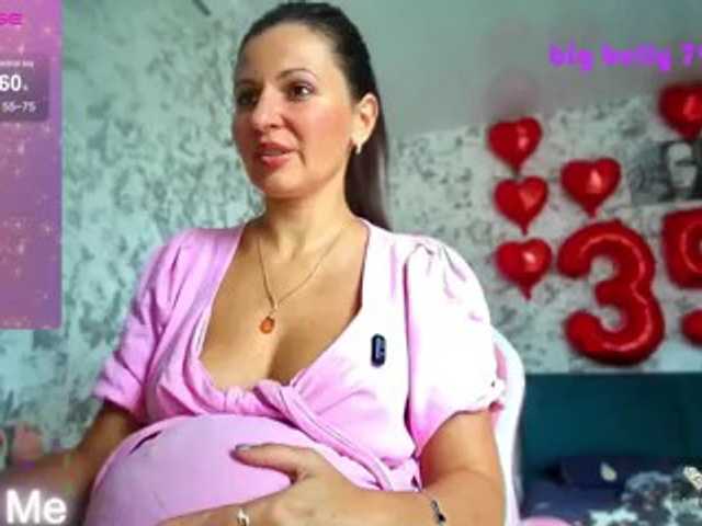 AwesomeGirlll live cam on BongaCams