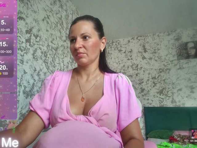 AwesomeGirlll live webcam show