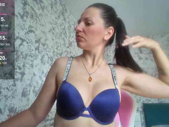 MistressMMM webcam