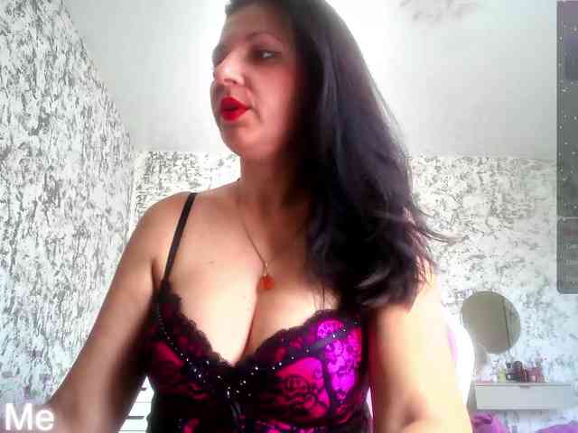 MistressMMM webcam