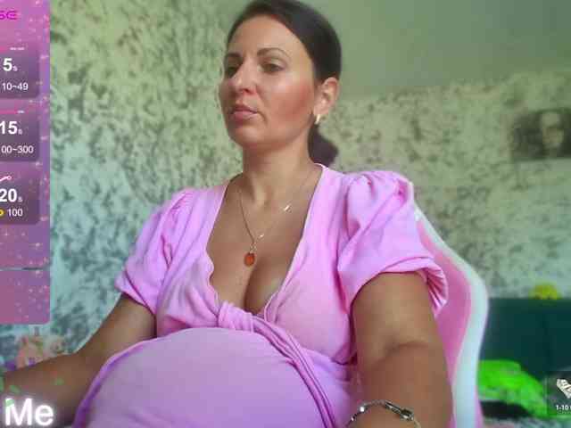MistressMMM webcam