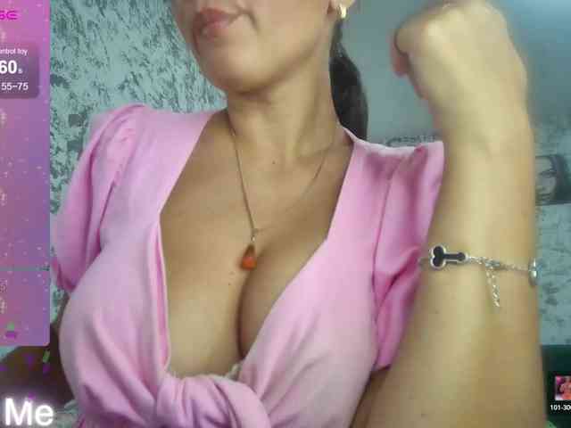 MistressMMM webcam