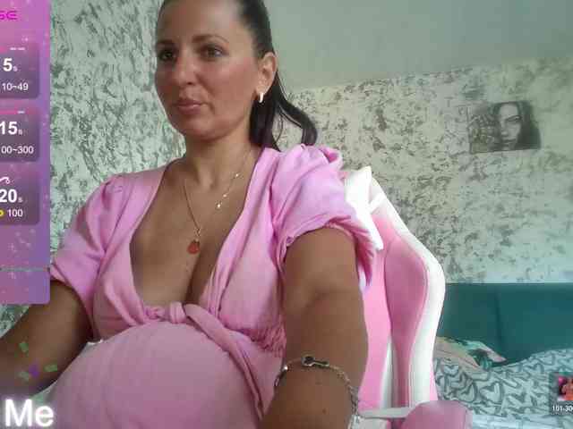 MistressMMM webcam