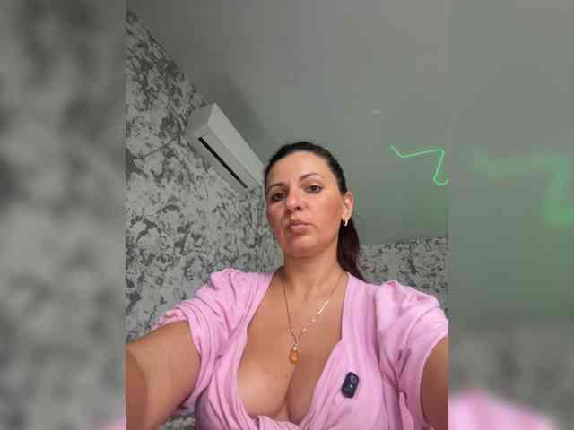 MistressMMM webcam