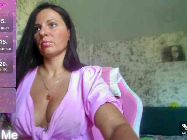 MistressMMM webcam