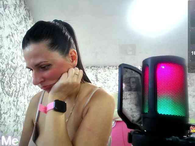 MistressMMM webcam