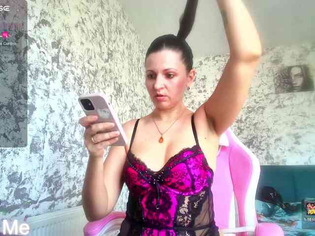 MistressMMM webcam
