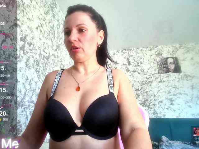 MistressMMM webcam
