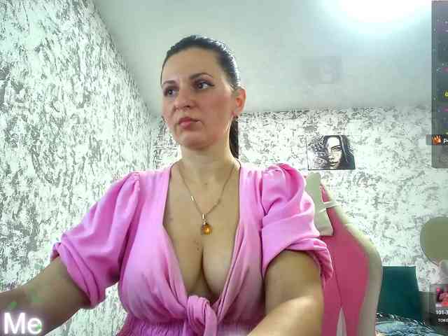 MistressMMM webcam