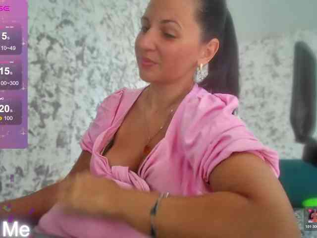 MistressMMM webcam