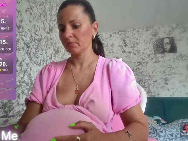 MistressMMM webcam