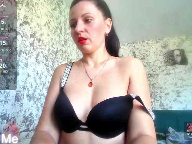 MistressMMM webcam