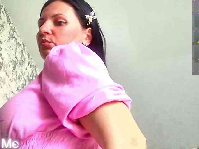 MistressMMM webcam