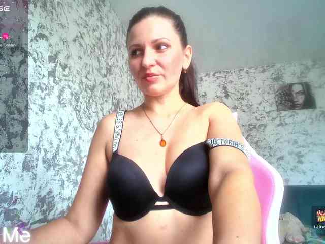 MistressMMM webcam