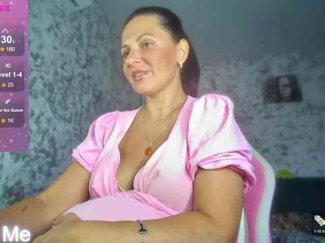 MistressMMM webcam