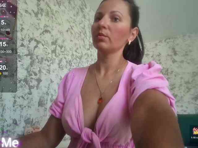 MistressMMM webcam