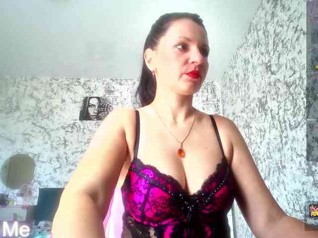 MistressMMM webcam