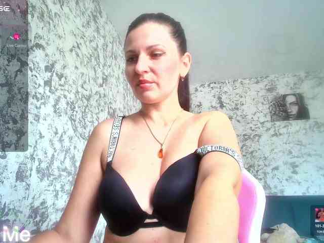 MistressMMM webcam
