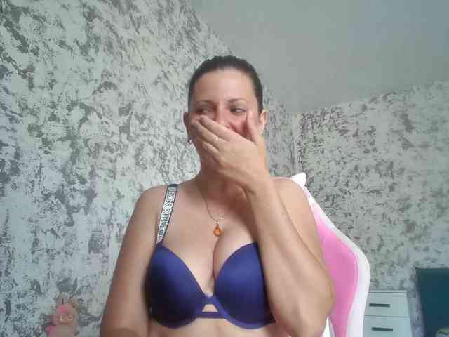 MistressMMM webcam