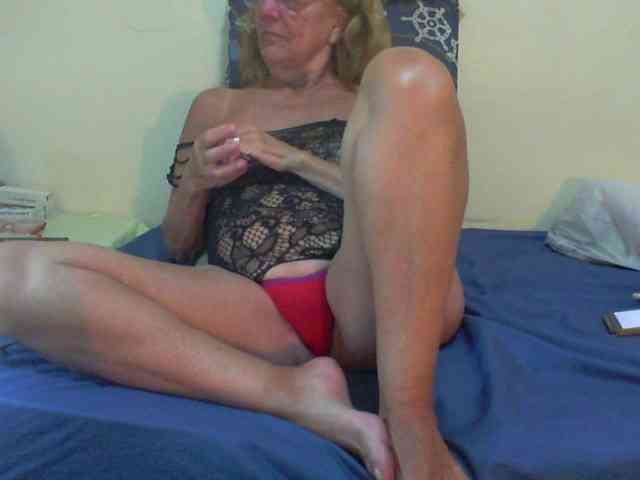 SexyBruna webcam