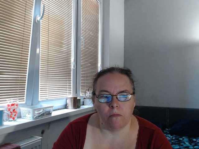 Bessy123 live cam on BongaCams