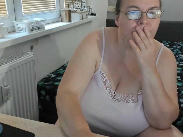 Bessy123 live cam preview