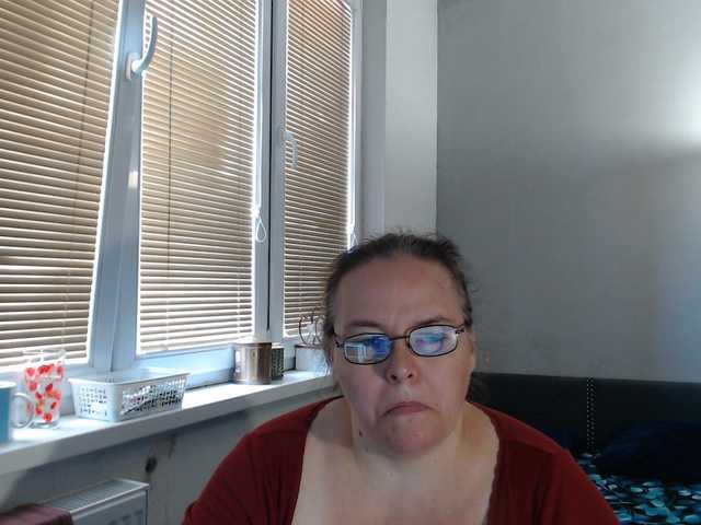 Bessy123 live cam on BongaCams