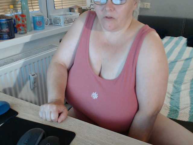 bessy123 live sex