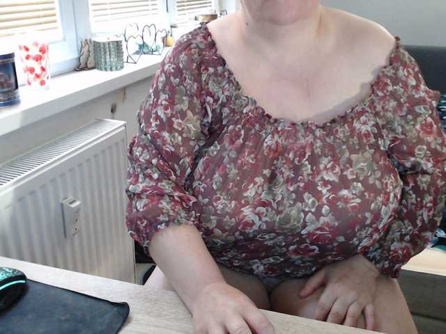 bessy123 live sex