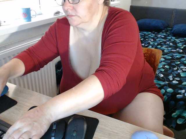 Bessy123 live cam preview