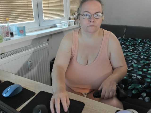 Bessy123 live cam preview