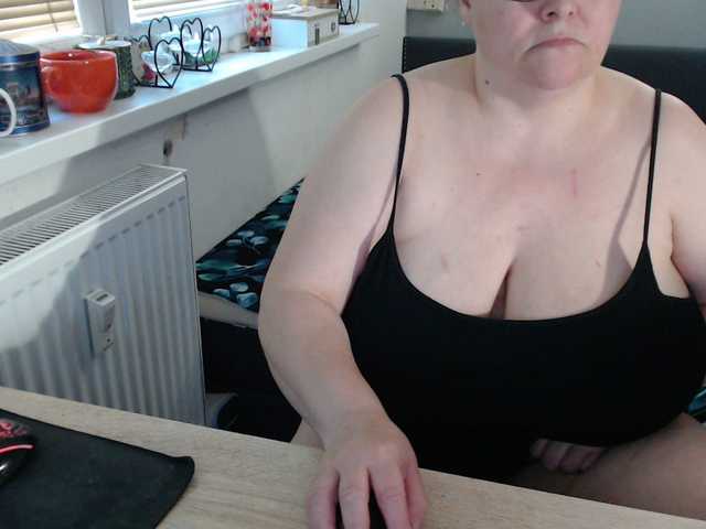 bessy123 live sex