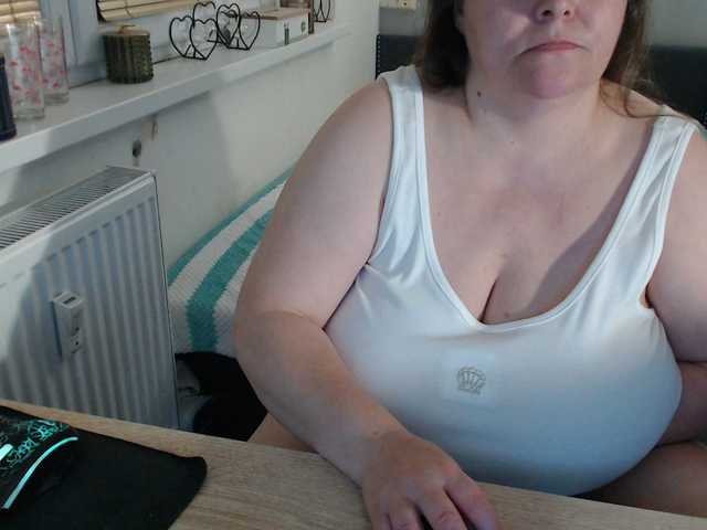 bessy123 live sex show