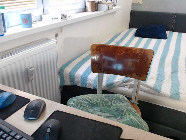 Bessy123 live cam preview