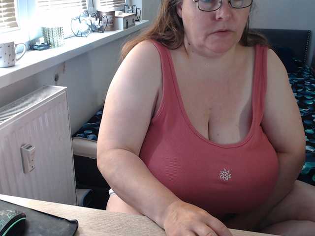 bessy123 live sex