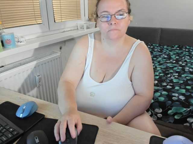 Bessy123 live cam preview