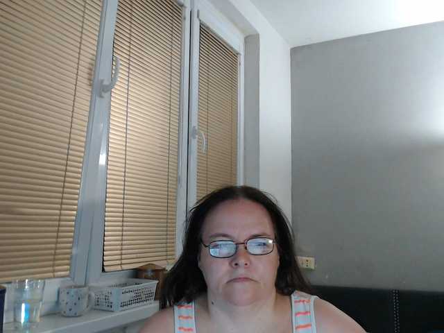 Bessy123 live cam on BongaCams