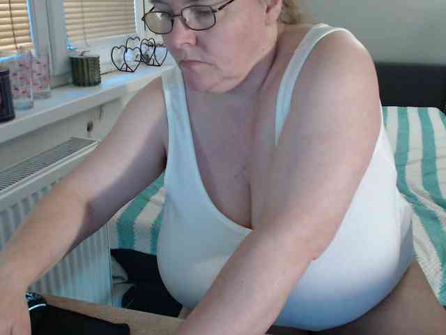 Bessy123 webcam