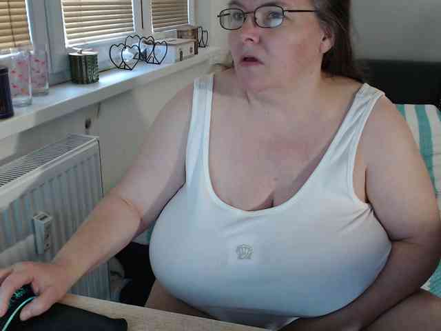 Bessy123 webcam