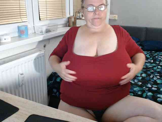 Bessy123 webcam